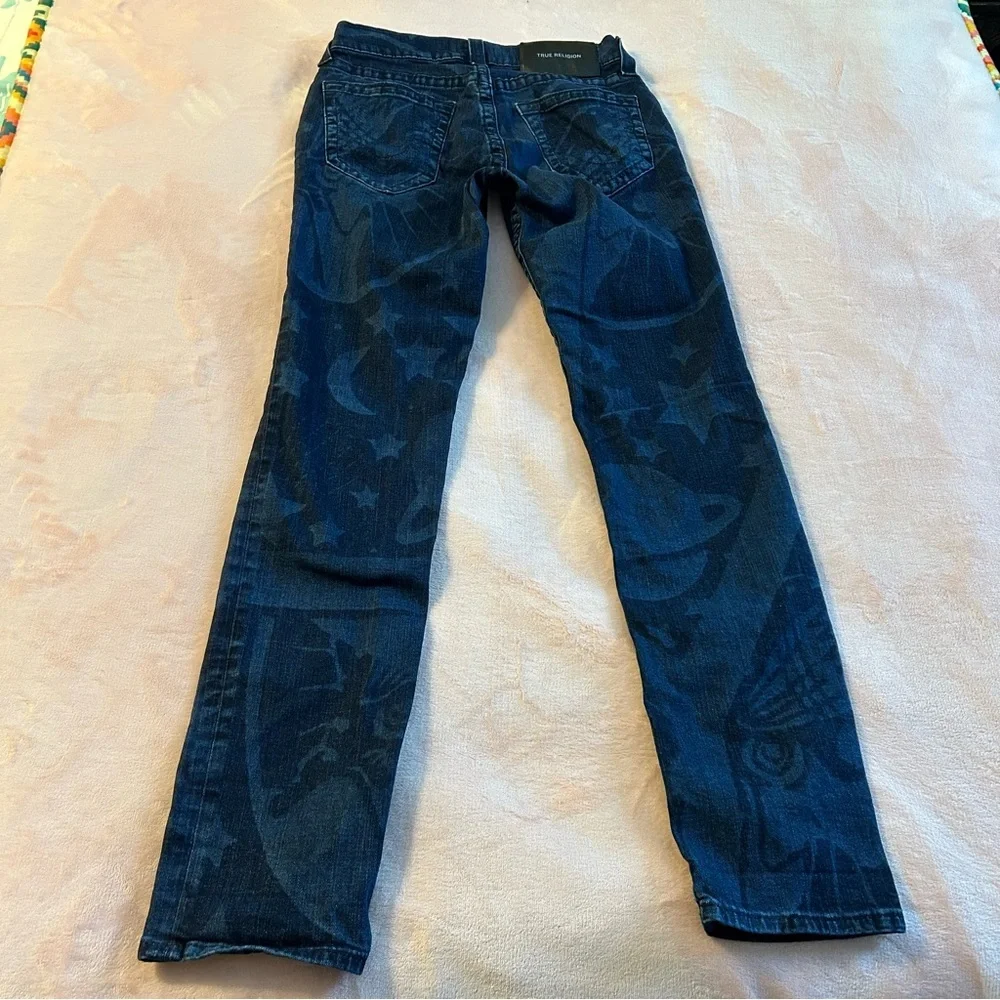 True Religion Geno blue jeans with celestial design size 30 casual streetwear